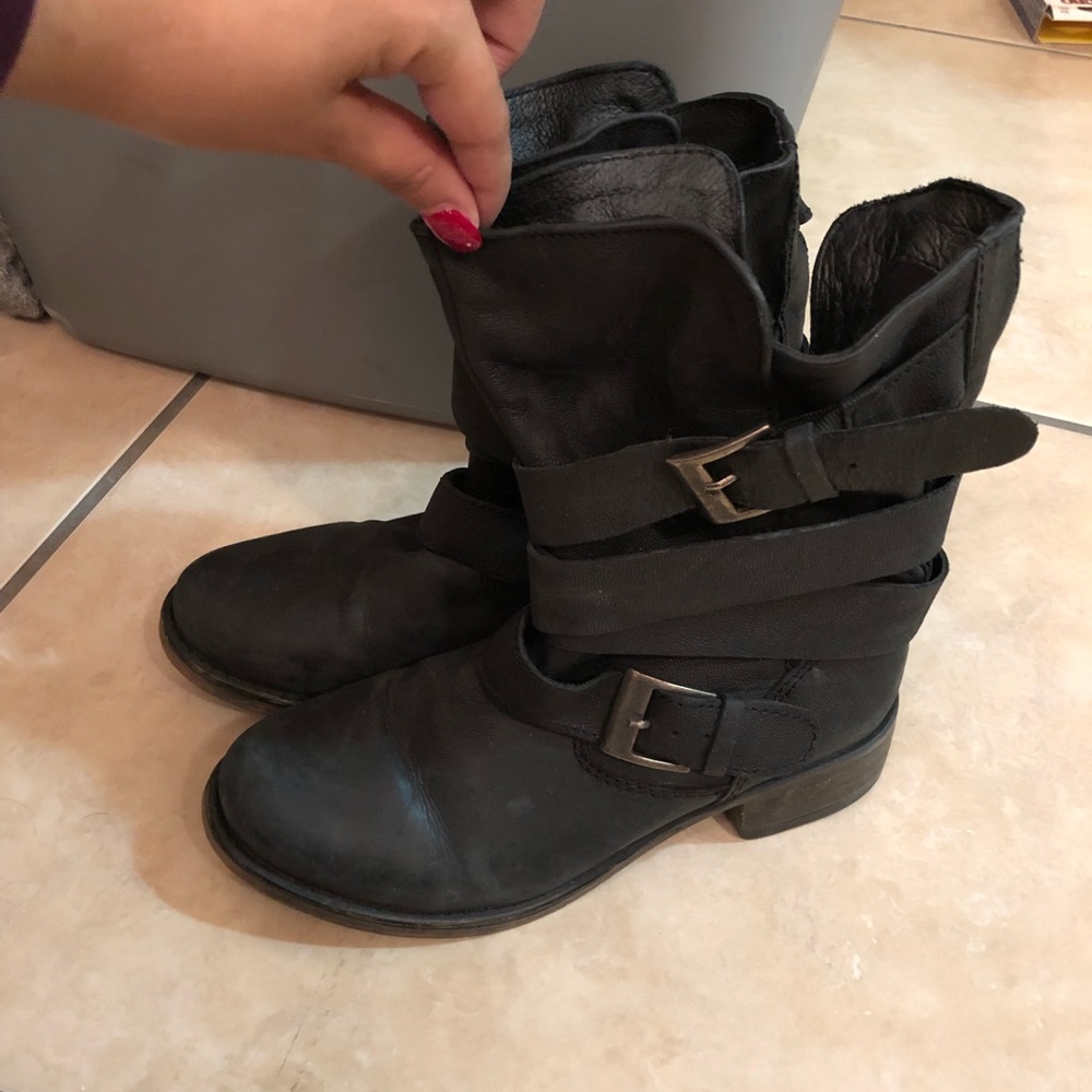 Steve Madden booties